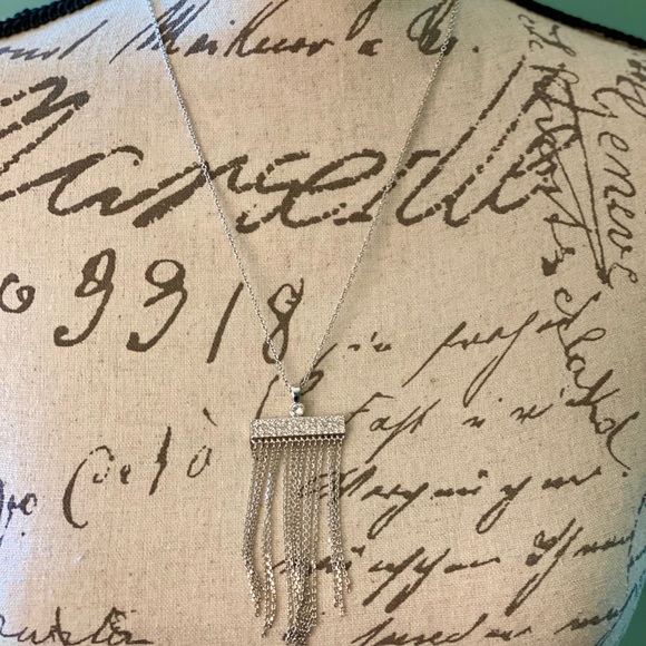 Elegant Touchstone Crystal Silver Tassel Necklace - Picture 5 of 9